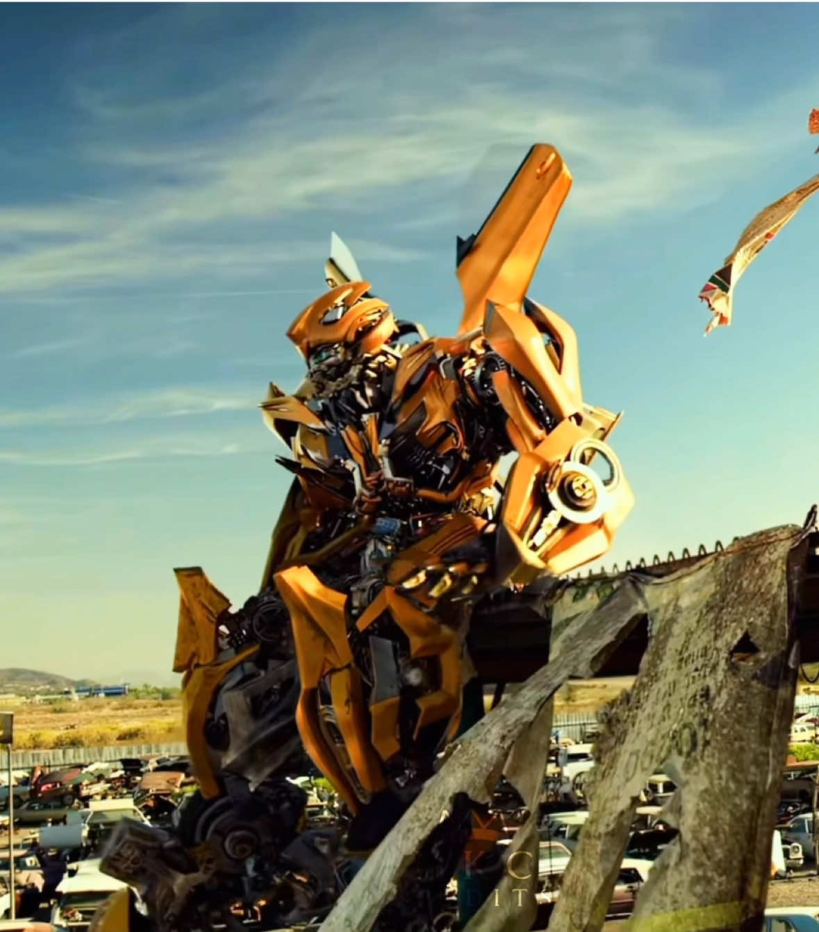 || Thank you so much for 10k subs!! || Sub Special is coming soon || Bumblebee edit ||Music : @Rj Pasin  SP : @աαզ  #bumblebee #transformers #optimusprime #markwahlberg #bumblebeeedit #transformersedit #shialabeouf #robots #fight #ironhide #villian #Lockdown #cinematic #cold #4kedit 