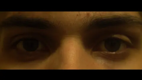 AZAD - “yaşıl, qırmızı, sarı”