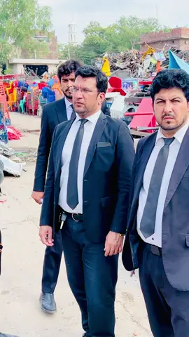 غریب مَزدور کی زندگی کی جَمع پُونجی تین کڑور بتیس لاکھ روپے میں فرخت۔