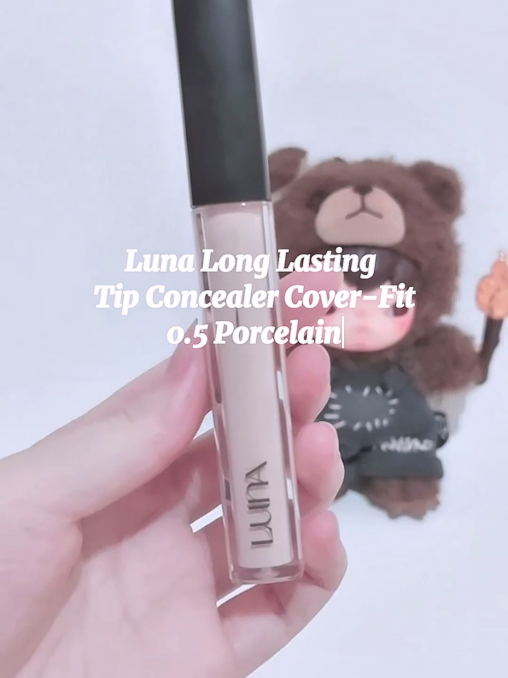 Luna Long Lasting Tip Concealer Cover-Fit 0.5 Porcelain • lightweight • crack on dry under eyes • high coverage #kbeauty #BeautyTok #luna #concealer #koreanmakeup #fyp #fypシ 