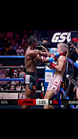 Buakaw vs Kota 🔥 #buakaw #kota #muaythai #rws  #sports #combat #ko #brutal #highlight #MuayThaiMastery 
