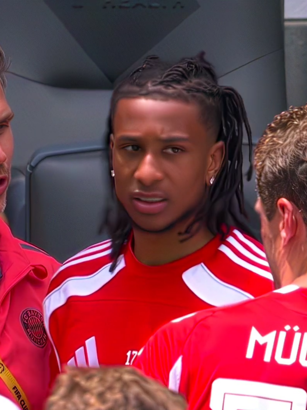 Olise x Babylon | #olise #bayern #balkan #footballedit #fyp 