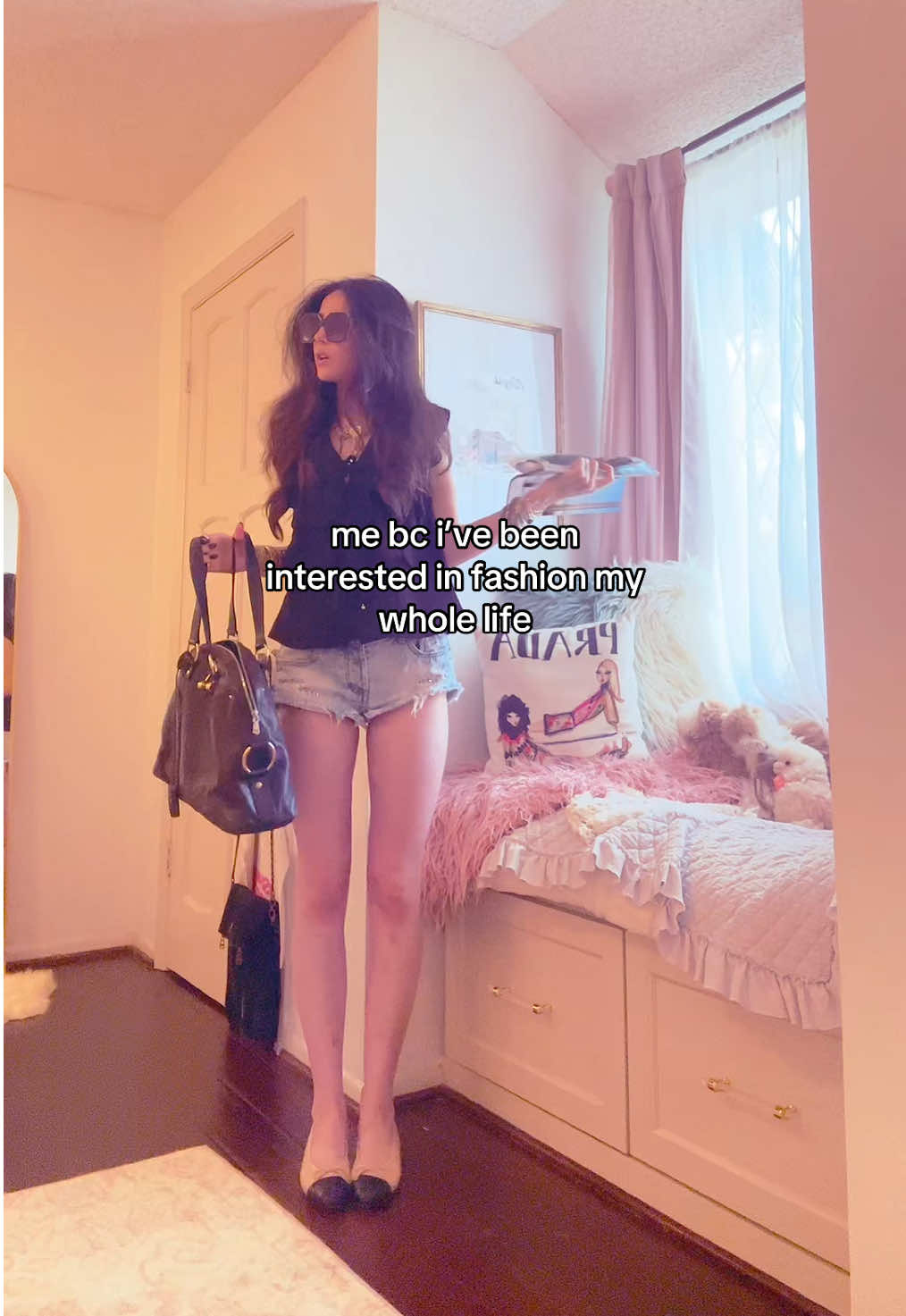 1 fashion enthusiast #fashionlover #fashiontiktok #fashiongirlies #fashion #OOTD #vogue #junevogue #ellewoods 