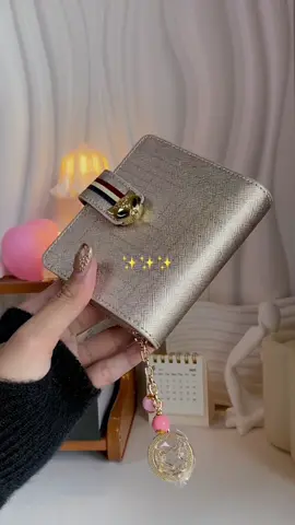 ถ้านี่ไม่ใช่กระเป๋าตังค์ที่แกลม+ลูกคุณที่สุดดด 😍✨👀 #fyp #ของดีบอกต่อ #ป้ายยา #กระเป๋าสตางค์ #กระเป๋าสตางค์ใบสั้น #foxer #กระเป๋าfoxer #fypシ゚viral #bag #wallet #CapCut 