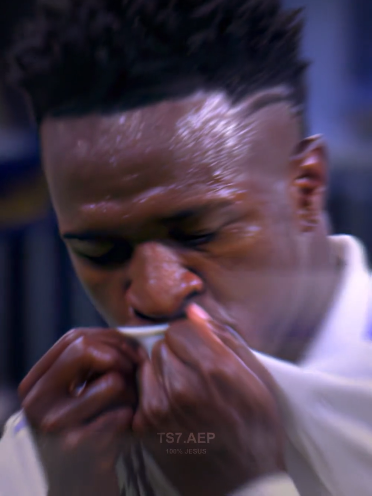 Mood because vini is staying 🤩🤍 #vini #vinijr #vinicius #realmadrid #realmadridfc #madridista #footballtiktok #footballedit #edit #foruyou #foryoupage❤️❤️ All clips are owned by UEFA. No copyright intended.