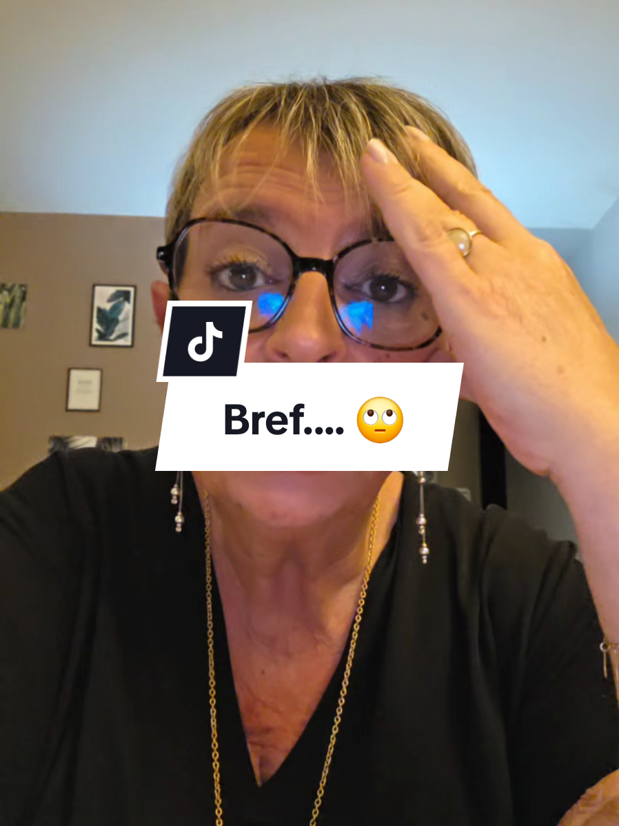 Réponse à @yannickdamy  Je n'oblige personne à acheter sur mes lives... Cela s'appelle juste du repect pour le travail des autres. Mais visiblement tu ne connais pas puisque tu trouves ça drôle... Ne viens pas me donner des leçons concernant les lois, que je connais sans doute mieux que toi, sinon je peux te donner des leçons d'orthographe pour être irréprochable lorsque tu viens critiquer et te moquer de quelqu'un, je t'assure tu gagneras en crédibilité 😂 #hater #haters #reponsecommentaire #dresscodegap #humour 