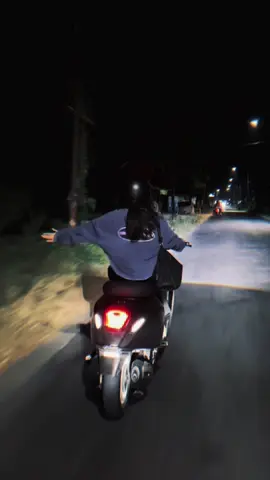 🙂‍↕️ #fyp #vespa #vesmet 