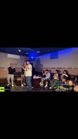 Que bien canta Estailus #maryblog #estailusvr #duxo #anthonycraft 