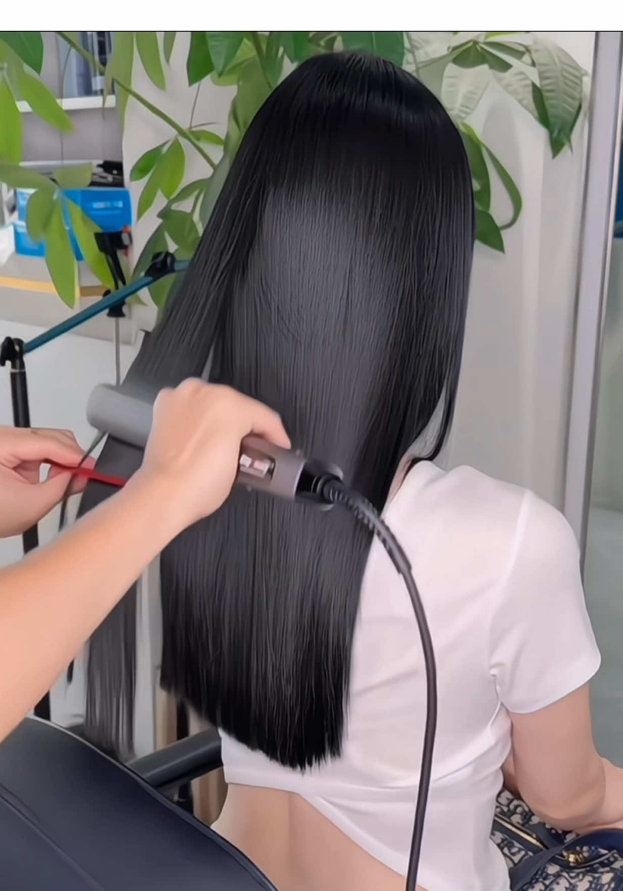 🌟Duỗi Mịn Thuần Chay kết hợp Hơi Nước🥰 ✔️Với công nghệ duỗi hơi nước + sản phẩm thuần chay an toàn  ✔️Tóc vào nếp tự nhiên không cần chăm sóc  🎁 Ưu đãi tới 50% trải nghiệm dòng sản phẩm thuần chay 🥰#susihairsalon #topthinhhanh #xuhuongtiktok #susihairstudio #duoitunhien #LearnOnTikTok #toptrending #duôiphonghoinuoc 