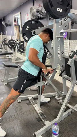 Desi jatt 💪🏽 @Aman Hayer @Gippy Grewal #gym #patttemorni #Jatt #desijatt #fitnessfactorycoventry 