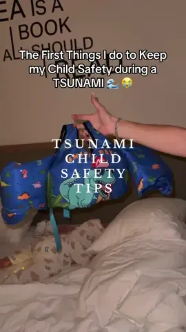 Here are the first things I do to keep my family safe during a Tsunami in 2025 🆘  #Tsunami #safety #flood #tsunamiwarning #hacks #besafe #LifeHack 