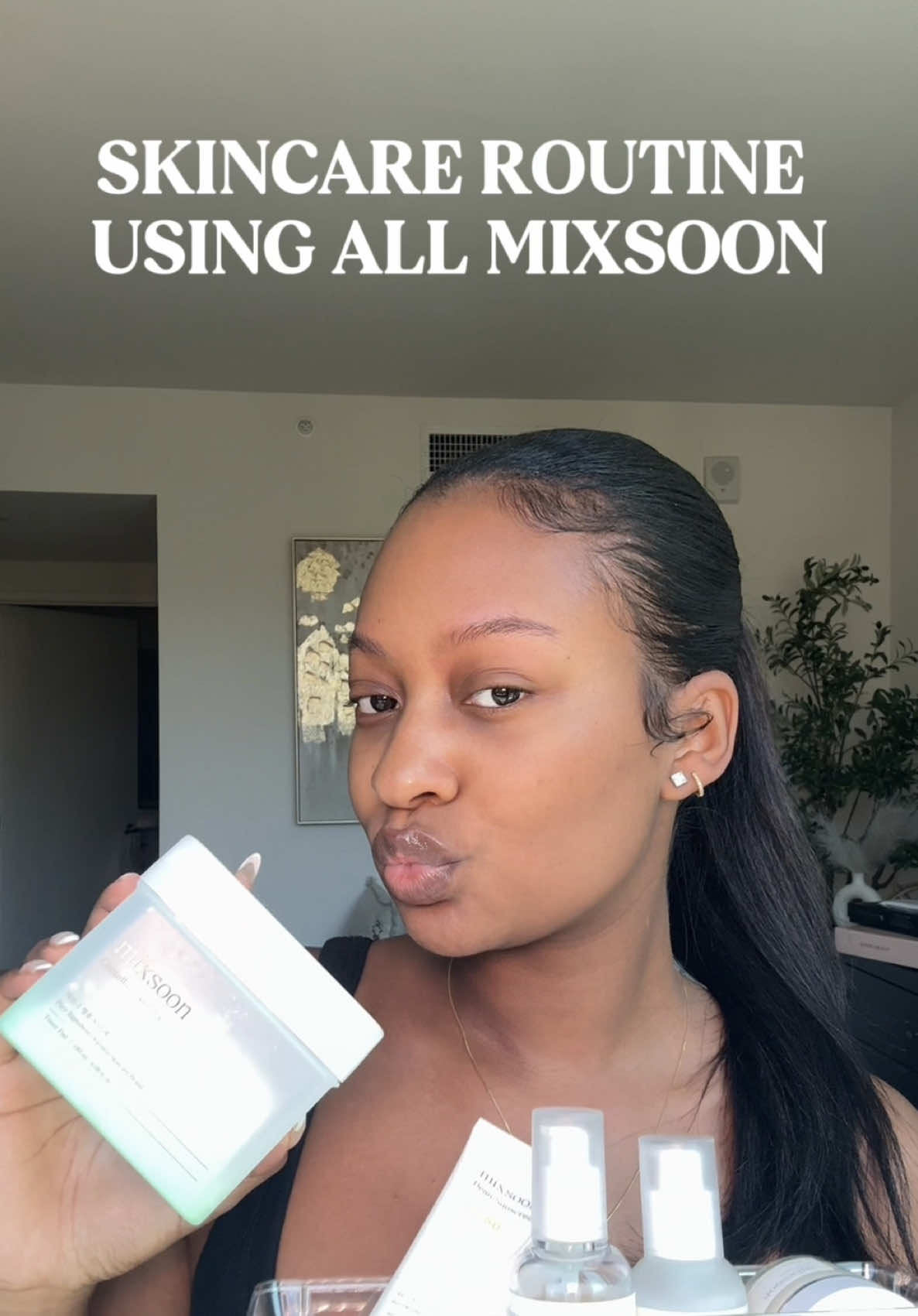 New skincare routine unlocked @mixsoon #mixsoon #mixsoonbeanessence #clearskin #koreanskincare #fyp