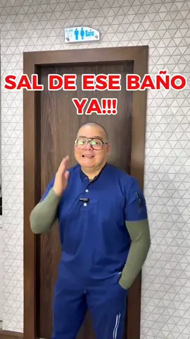 Mandale a ese amigo tuyo que pasa todo el dia en el baño  #baño #humor #hemorroides #drjoseguzman #quito 