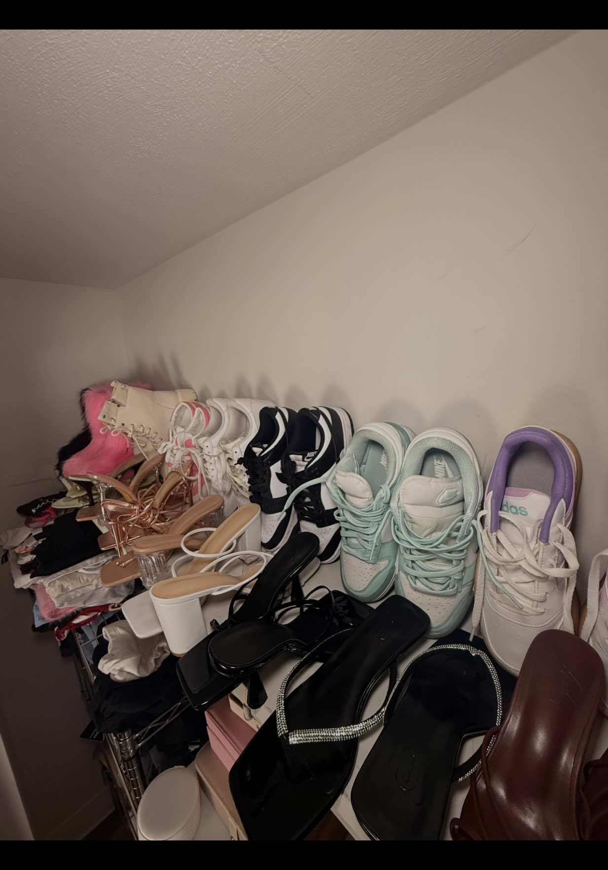 me sigam para mais conteúdos assim💕✨🧺🧹 #fy #foryou #closet 