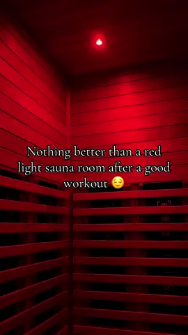 All to myself too 💅🏽 #gym #sauna #redlighttherapy #boujieegym #fyp 