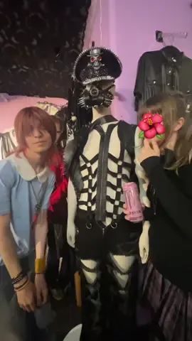 Vi är så söta🥺🥺🫰 relationship goals fr @🐰🪽Emo slampa🪽🐰 #vkei #visualkei #yaoi #yuri #kawaii #sugoi #sötnosar #poly #Pride #bög