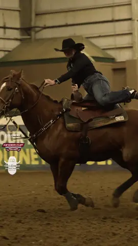 that leg lift though #ReelCowboy  #barrelracer  #barrelrace 