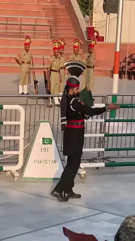 border Pakistan 🇵🇰 India 🇮🇳 city kasur #foryou #foryoupage #fyp #trendiing #islamic_video #crew07 @TikTok @You @TiktokPakistanOfficial 