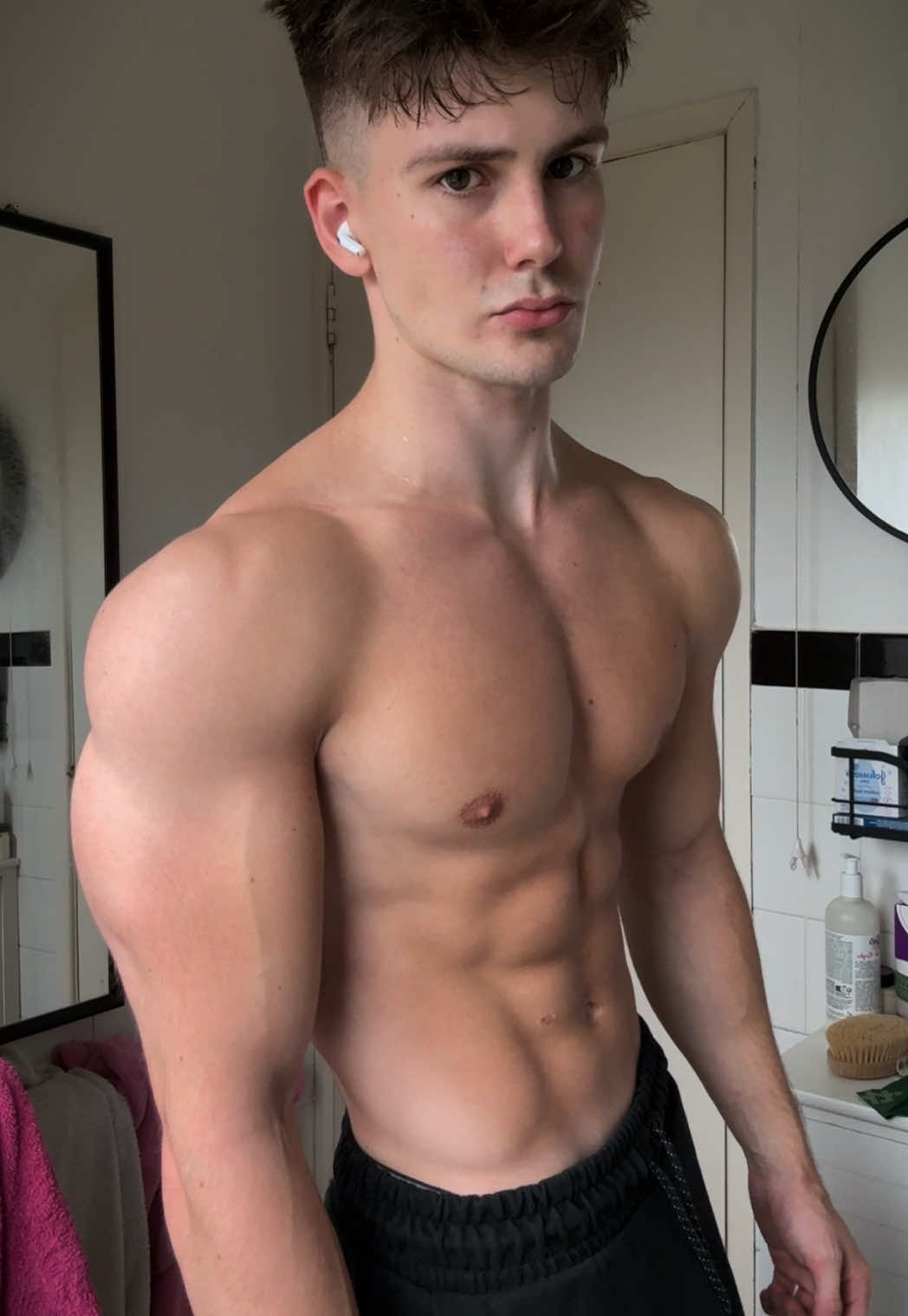 20 Natural | Gonna start posting more #GymTok #bodybuilding #highfrequency #gym #natural #motivation 