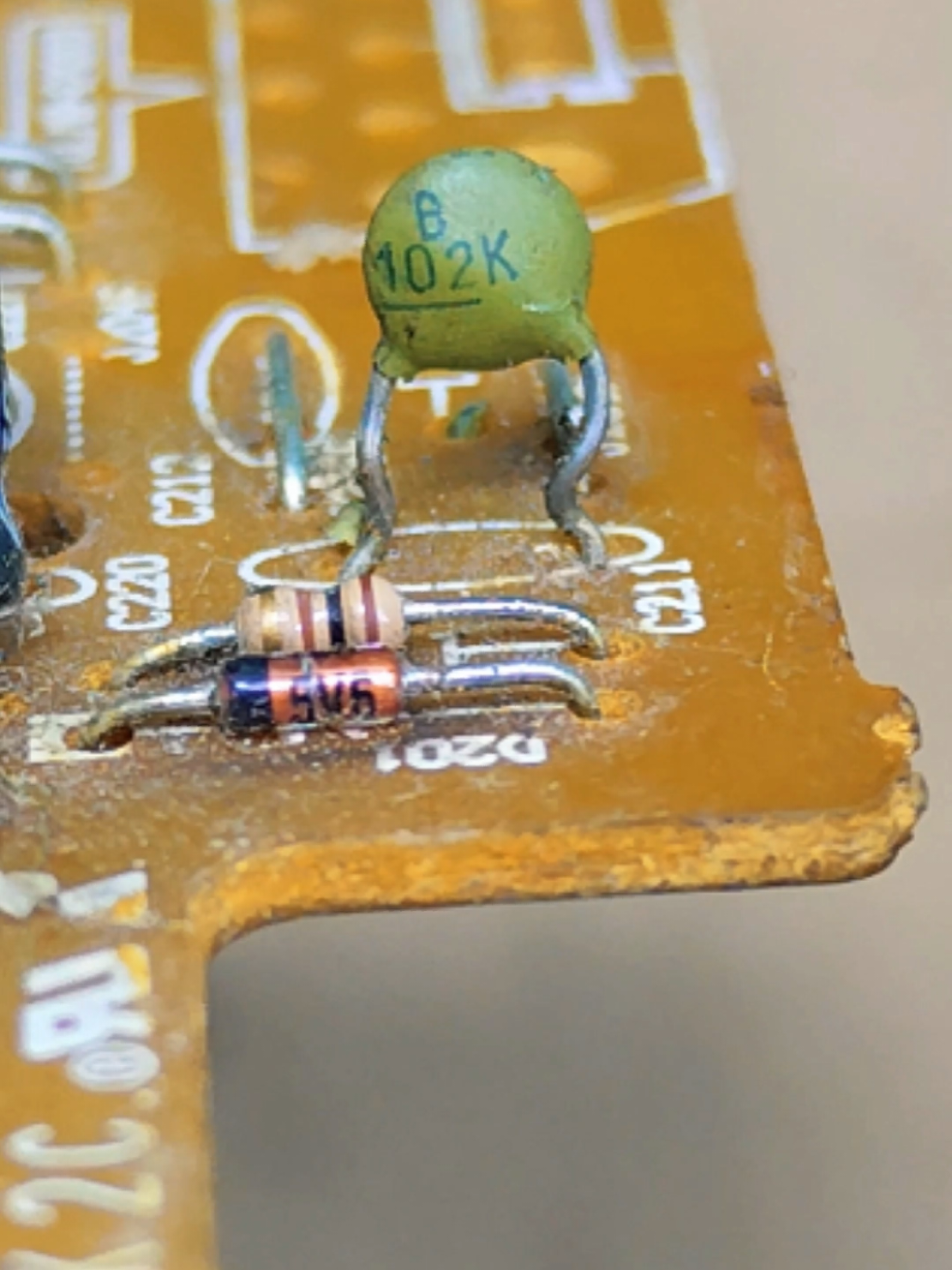 capacitor value with code 102 #capacitor #value #electronicmusic 