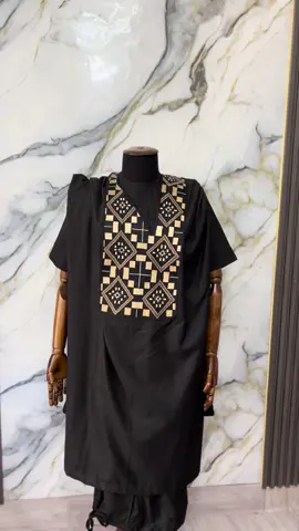 Grand boubou disponible au 76893978