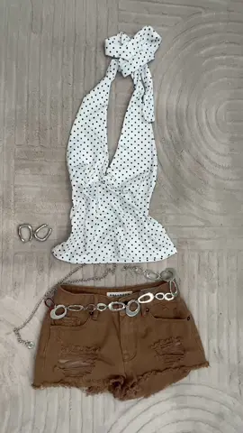 i ♥️ polka dots • ⚫️ • #outfitideas #outfit #retro #style #cute