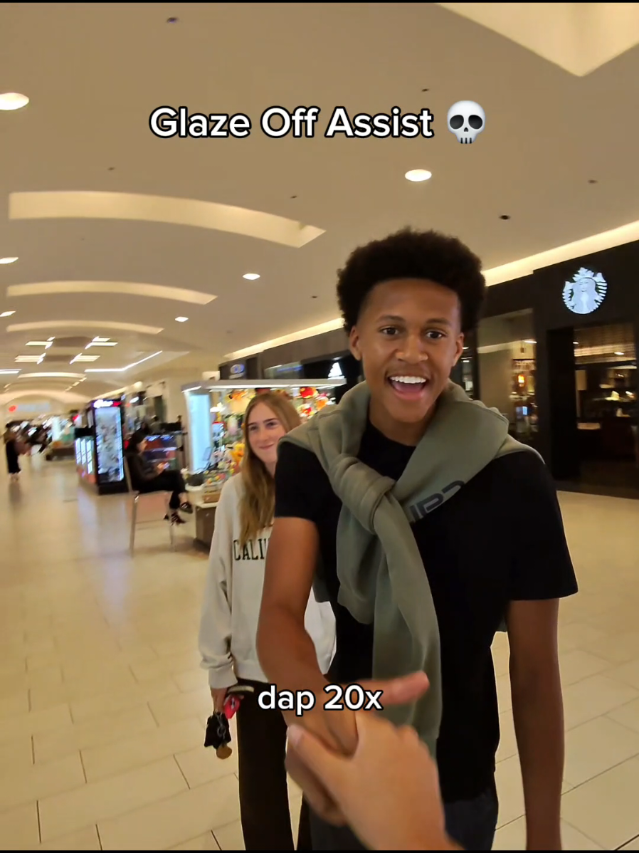 Who won the Glaze Off Me or @droidz 💀😭 #female #girl #fyp #troll #explore #funny #tiktok #fish #pov #viral #reels #troll 