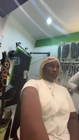 Blonde are for the Black Queens  #gettingready #doingmyhair #goingout #blondehair #blondewig #lookingpretty #feelingbadass #summer2025😻 #weoutside #fyp 