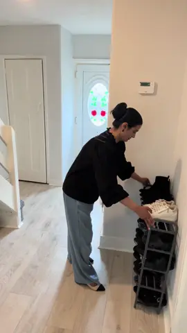 Aj phir se ghar ki deep cleaning kerni par gai Bohot bura Hal hua  #fyp #foryoupage❤️❤️  #goviral #CleanTok #cleaning 