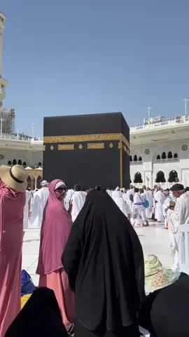 Masyaallah, shalat paling nikmat yang pernah aku rasain🥺❤️#makkah #mecca #fyp #xyzbca #masukberandafyp 