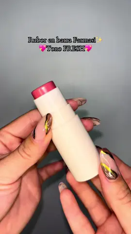 Si eres fan del rubor, amarás esta presentación en barra de Farmasi 💖 es hidratado y se funde como mantequilla en la piel, deja un aspecto glowy para elevar tu makeup✨✨ #farmasi #makeup #fyp #valencia #venezuela 