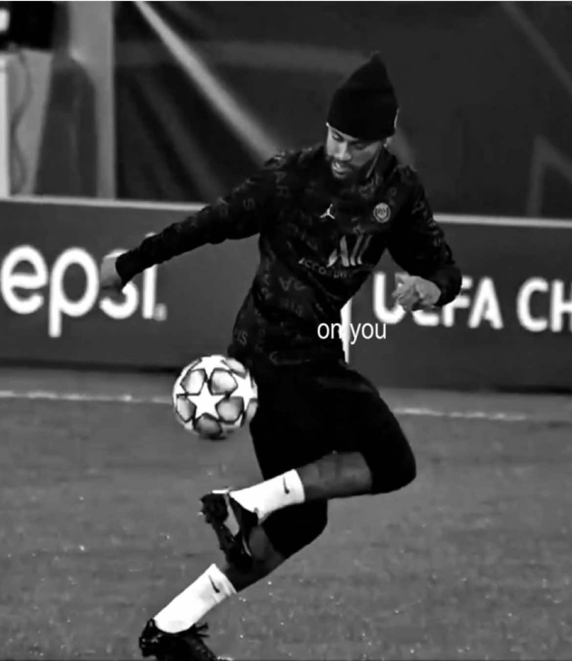 i ain't got my eye on you #neymar #fyp #viral 