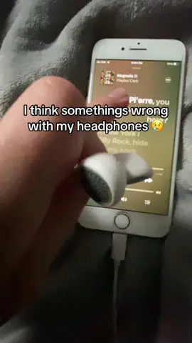 I think my headphones might be broken 😭 #fyp #xyzbca #playboicarti 