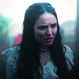 “chora bonequinha” 🤭🤭 #fy  #fyp  #devoltaaos15  #larissamanoela  #maisa 