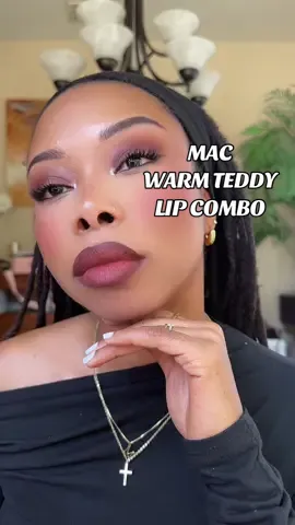 Umm I’m obsessed with this @M.A.C Cosmetics Store lip combo. Warm Teddy is GORGEOUS! 😍 #mac #macmakeup #maccosmetics #maclipcombo #lipcombo #lipcombos #mattelipstick #mattelip #mattelips 
