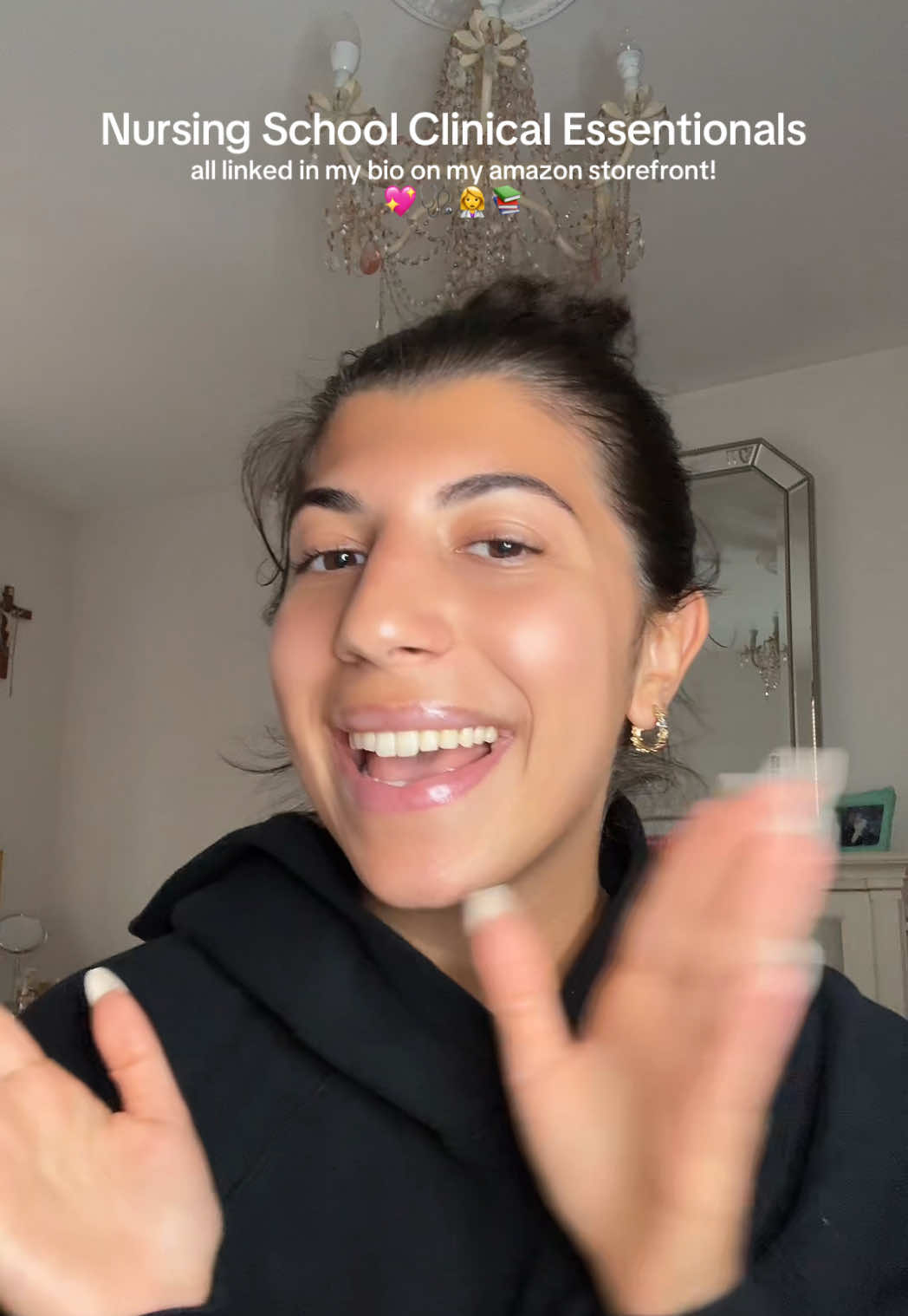 Nursing School Clinical Essentials!! All linked in my bio on my Amazon storefront!! #nursingschool #nursingstudent #nursingschoolessentials #clinicals 