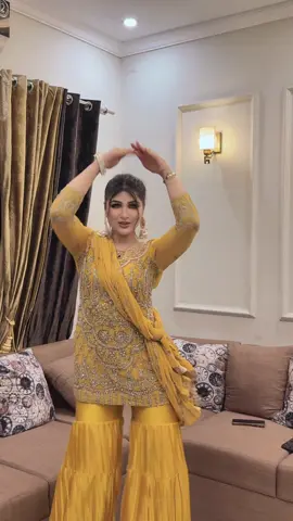 Guess whose wedding is this💕😝 #nidayyyy