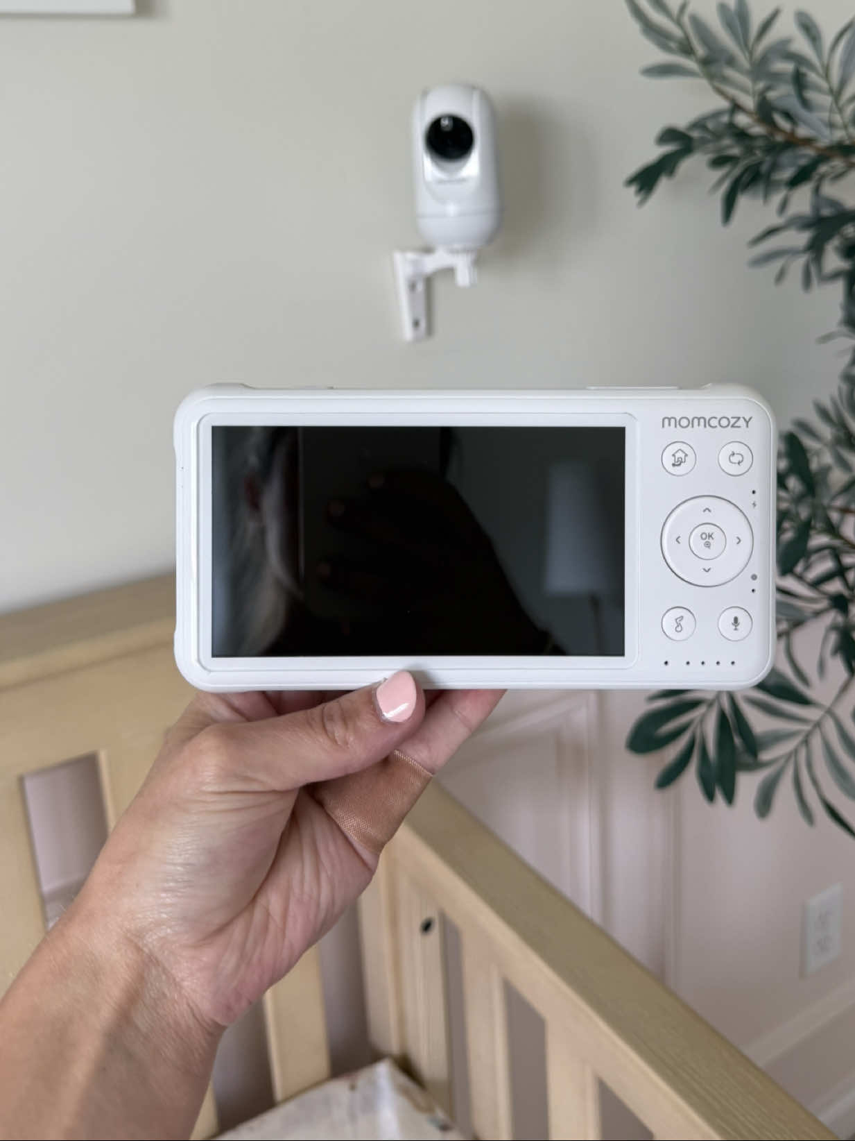 Personally, I don’t want any WiFi products that emit radiation in the nursery! Loving our @Momcozy non-WiFi baby monitor — crystal-clear video, no app needed, and totally hack-proof. New mom must-have. Linked in my bio! 💕 #BabyMonitor #NewMomLife #babyregistry #momcozybabymonitor #babyregistrymusthaves 