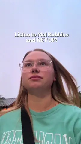 Girl GET UP! You’ll feel 100% better✨ #melrobbins #motivation 
