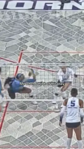 when you call the ball and forget you called it🌚 #dontdothis #heartbreak#d1 #fyp#brainwash#ucla#volleyball #trend 
