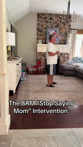 When hubby steps in to save what’s left of my sanity 🤣 You know he means business when he calls a family meeting on the couch. A few more weeks or summer, moms. We got this 🙌🙄 #mom #momhumor #summerwithkidshome #momof4 