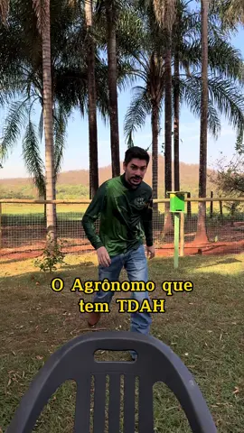 Pega o que cê fala? 🤣🤣🤣 VERDAVIS®️é aquele inseticida que o TDAH do agrônomo aprova: PEGA TUDO! Seja na soja ou no milho: ✅ Percevejos ? PEGA TUDO!  ✅ Tripes? PEGA!  ✅ Ácaros? PEGA! ✅ Lagarta? PEGA! ✅ Cigarrinha? PEGA MUITO!  ✅ Até o percevejo-barriga-verde? PEGA TAMBÉM  📌 E o melhor: com Mais Choque, Mais Espectro e por um Looooongo período de controle! #primosagro #agro #produtorrural #publi #jaoeseuduardo #agronomo #verdavis #viral #syngentabrasil #humor @João Vitor Castro @SeuDuardo @Syngenta Brasil 