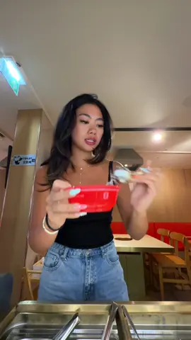 LETS GET HOTPOT IN AMSTERDAM ☺️ #travel #Vlog #amsterdam #europe 