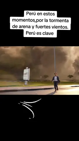 Tormenta de aarena y fuertes vientos #perú #vira #viraltiktok #viento #meme 