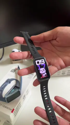 Quality talaga tong huawei band 10. Tagal pa ng battery. #fyp #huaweiband10 #watch #smartwatch #affliate 