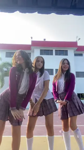 Que gemela falta?🍬💓 #seo #candytwins #familiavirales #baile #caramelo 