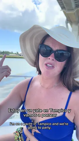 Yacht day in Tampico 😂 I’m so sunburnt now even tho I applied so much sunscreen!!! It was so fun tho and I learned a lot of slang 🤣🇲🇽 #mexico #tampico #travel #traveltiktok #learningspanish 