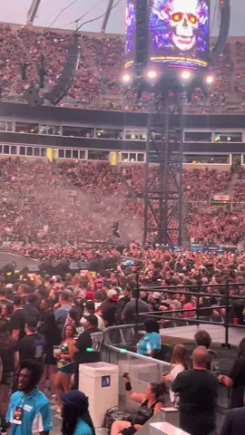 On today’s episode of how it’s made, crackers with zero seasoning 😂 why does this sound work perfectly with this video? Also, I’m ready for another concert who’s with me? This was from the Metallica show in Charlotte NC the crowd did the wave waiting for the show to start #metallica #funny #fyp #trending 