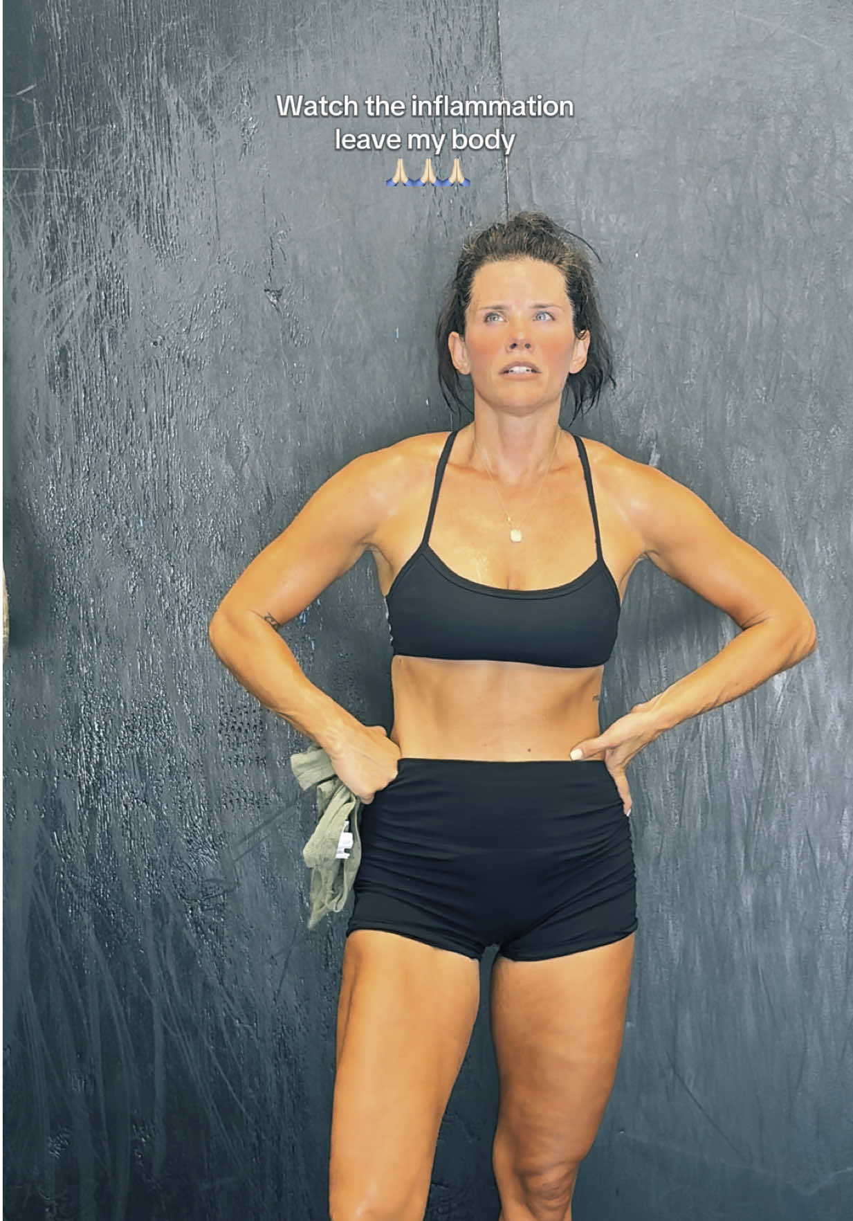 I was doing everything right—training hard, eating well, staying consistent. But my body still didn’t reflect the work I was putting in. Turns out, inflammation was getting in the way. Once that started to shift, my body finally responded. I’ve lost 18 pounds and 7% body fat—not from working harder, but from giving my body the support it needed to actually make changes. As I age, I’ve learned it’s not always about doing more. Sometimes it’s about using better tools. If you’ve ever felt like your body isn’t reflecting your effort, comment “info” — I’ll share what helped.