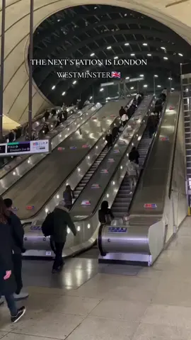 IVAN🇬🇧LONDON🇬🇧 THE NEXT STATION IS LONDON WESTMINSTER🇬🇧 #londontiktok #nextstationlondon #nextstation #explorelondon #london 